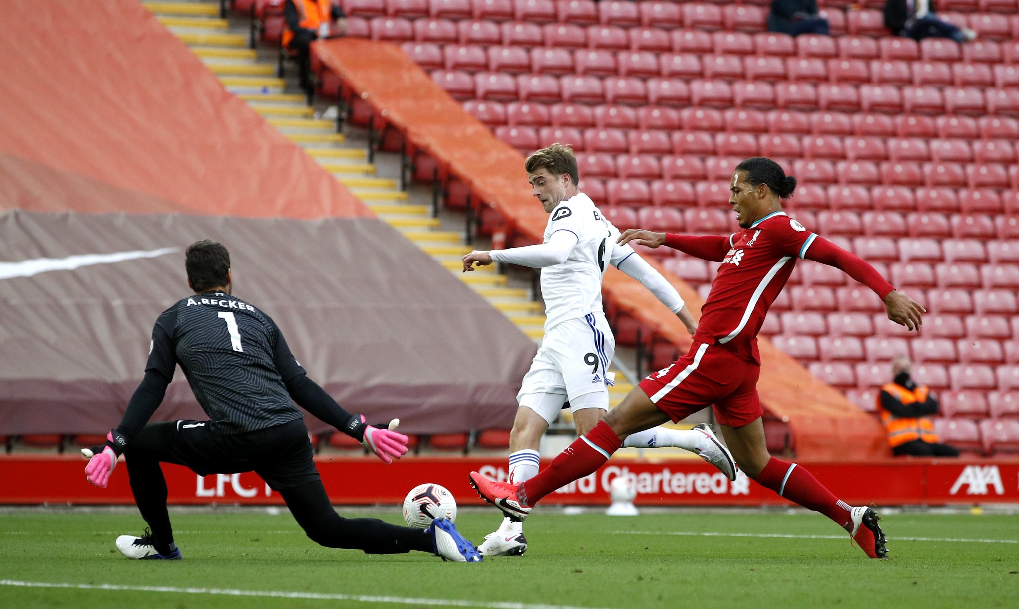 小国奇迹 小国奇迹